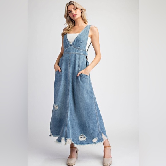 eesome Dresses & Skirts - EE some denim maxi distressed overall dress LG boho casual retro pockets street